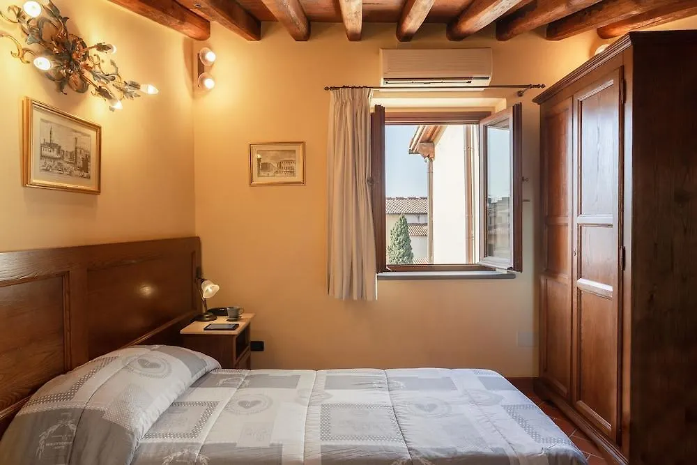 Palazzo Graziani Bed & Breakfast Florence