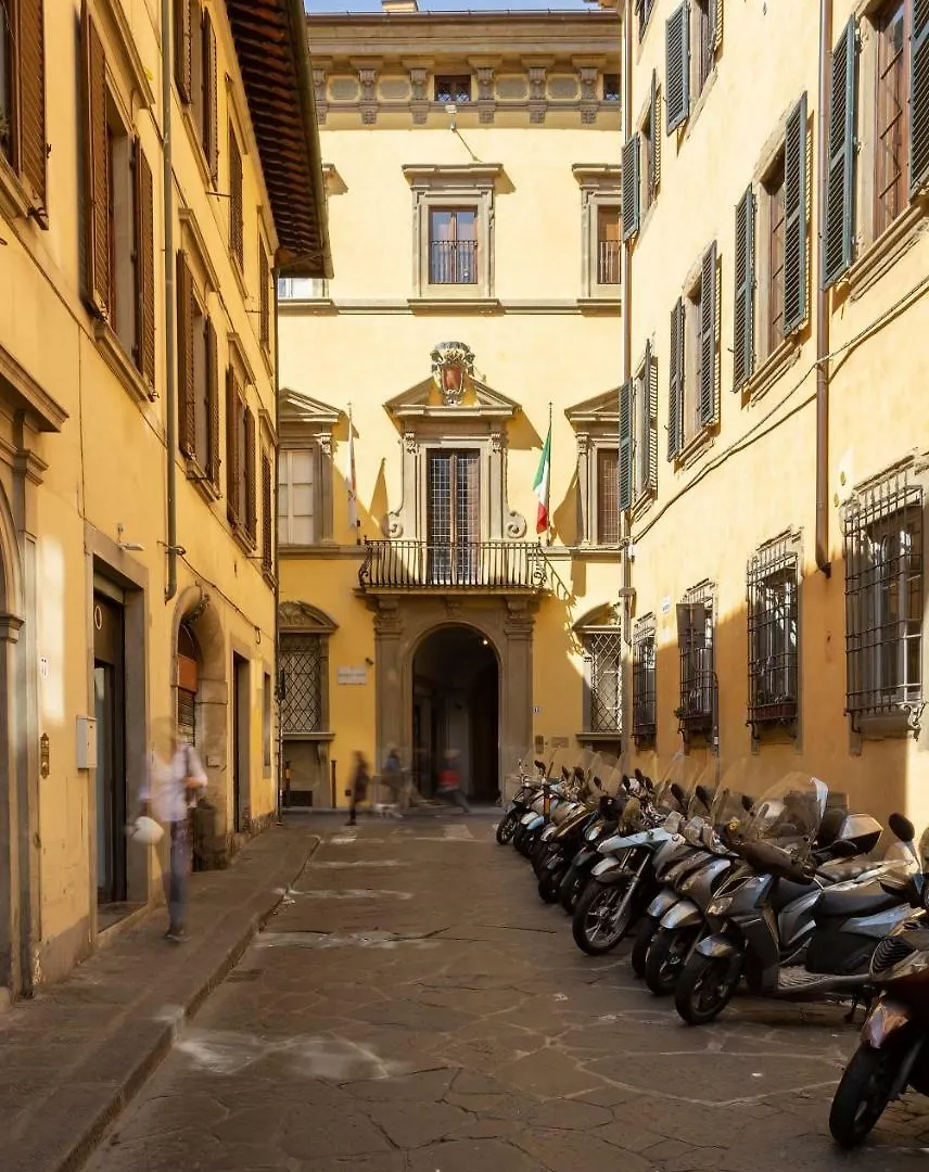 Palazzo Graziani Bed & Breakfast Florence 2*,
